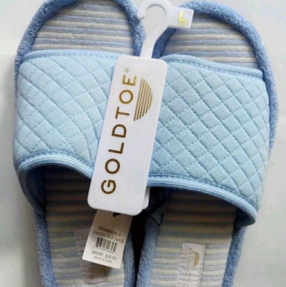 golden toe slippers